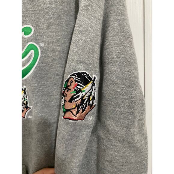 Retro North Dakota Fighting Sioux Hoodie Women's Small - Picture 3 of 5